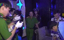 Hàng chục thanh niên sử dụng ma túy trong quán karaoke ở An Giang