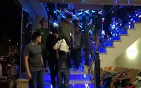Hơn 60 người "đập đá" trong quán karaoke ở Nha Trang