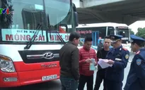Khó xử lý xe khách vi phạm luật giao thông