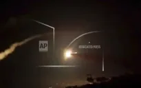 Israel liên tiếp tấn công bằng tên lửa vào Syria