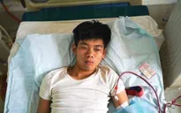 Bị tàn tật suốt đời vì bán thận để mua điện thoại