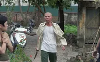 Những cô gái trong thành phố - Tập 11: Lâm (Công Lý) cầm dao thịt lợn khiến côn đồ còn phải sợ