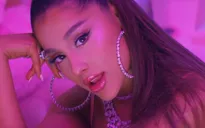 Ariana Grande bị tố đạo nhạc