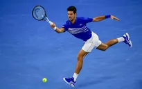 Nishikori bỏ cuộc vì chấn thương, Djokovic thẳng tiến vào bán kết Australia mở rộng 2019