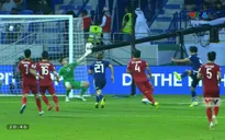 VIDEO: Minamino bó tay trước tài năng của thủ môn Đặng Văn Lâm