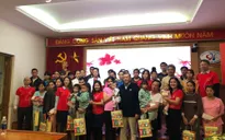 Trái tim cho em: Trao tặng lì xì Tết cho 30 bệnh nhi tim bẩm sinh bệnh viện Tim Hà Nội