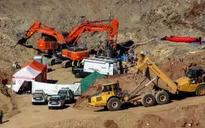 Tiếp cận thi thể em bé Tây Ban Nha bị rơi xuống giếng