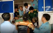 Điều trực thăng cấp cứu chiến sĩ bị tai nạn trên đảo Thổ Chu