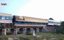 Tàu SE1 trật bánh, đường sắt Bắc-Nam ách tắc