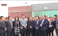 Tháo gỡ tình trạng tồn đọng container nhập khẩu phế liệu làm nguyên liệu sản xuất tại các cảng