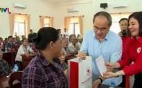 Bí thư Thành ủy TP.HCM thăm và tặng quà Tết tại Tây Ninh