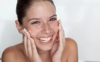 Những thói quen có hại cho da mà bạn nên từ bỏ