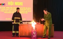 Cảnh sát khu vực tham gia phòng cháy chữa cháy