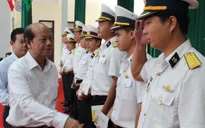 Vượt hàng trăm hải lý thăm và chúc Tết các đảo ở Tây Nam Tổ quốc
