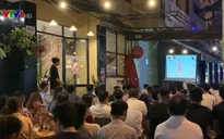 Người dân cả nước vỡ òa mừng chiến thắng của đội tuyển Việt Nam