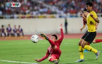 ẢNH: Khoảnh khắc thiên tài của Quang Hải giúp ĐT Việt Nam thắng ĐT Malaysia