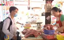 Doanh nghiệp chăn nuôi, kinh doanh phân phối lợn ồ ạt điều chỉnh giá thịt