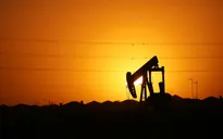 Giá dầu tăng sau vụ tàu chở dầu Iran bị tấn công