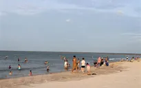 Một cô gái đuối nước khi tắm biển cùng nhóm bạn ở Quảng Trị