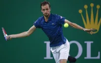 "Thần đồng" quần vợt Nga đe dọa vị trí thứ 3 thế giới của Federer