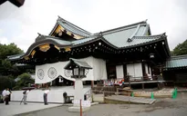 Thủ tướng Nhật Bản gửi đồ lễ viếng đền Yasukuni