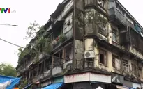 Hiểm họa từ những tòa nhà có nguy cơ đổ sập ở Mumbai, Ấn Độ