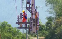 Người dân, doanh nghiệp kỳ vọng sớm thực hiện giảm giá điện
