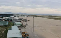 Ngày 10/10, sử dụng đường cất hạ cánh số 2 sân bay quốc tế Cam Ranh