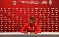 Joel Matip gia hạn hợp đồng với Liverpool