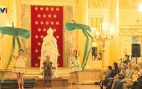 Thổ cẩm, tơ lụa Việt Nam tỏa sáng ở Nga