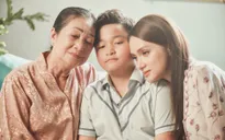 Trước thềm chung kết Giọng hát Việt nhí, Hương Giang cùng học trò tung MV "Mẹ ơi đừng khóc"