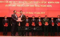 Bế giảng lớp bồi dưỡng cán bộ cấp chiến lược khóa XIII