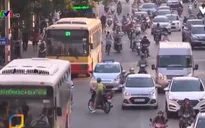 Đường riêng cho xe bus gây ùn tắc hơn?
