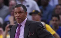 HLV Alvin Gentry đứng trước nguy cơ bị sa thải