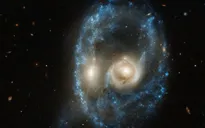 Kính viễn vọng Hubble phát hiện "khuôn mặt ma quái" trong không gian