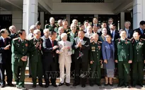 Thư chúc mừng nhân 70 năm Ngày Truyền thống Quân tình nguyện và chuyên gia Việt Nam tại Lào