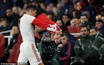 Từ chối xin lỗi fan Arsenal, Granit Xhaka tiếp tục đổ dầu vào lửa