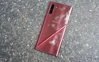 Vì sao các hãng smartphone ít ưu ái màu hồng?