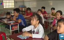 Ấm áp lớp học tình thương giữa trung tâm TP Cần Thơ