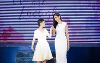 Á hậu Hoàng Thùy xúc động khi catwalk cùng bệnh nhân ung thư
