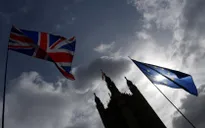 Brexit khiến kinh tế Anh tăng yếu nhất một thập kỷ