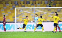 ĐT Malaysia 2-1 ĐT Thái Lan: Brendan Gan tỏa sáng, chủ nhà ngược dòng ngoạn mục!