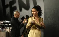 Rihanna cần lấy lại cân bằng