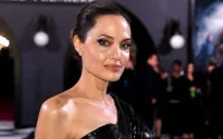 Hậu ly hôn với Brad Pitt, Angelina Jolie không nhận ra chính mình