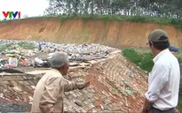 Bãi tập kết rác tại Bình Phước sạt lở nghiêm trọng
