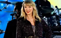 Hậu lùm xùm bản quyền âm nhạc, Taylor Swift vẫn được biểu diễn hit cũ