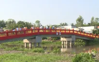 Kiểm tra dự án xây dựng cầu dân sinh ở ĐBSCL