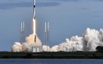 Tàu SpaceX giao hàng lên Mặt trăng vào năm 2022