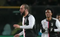 Higuain rời khu cách ly COVID-19 ở Italy về quê thăm mẹ