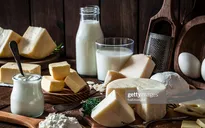 Ăn nhiều sữa làm tăng nguy cơ ung thư tuyến tiền liệt